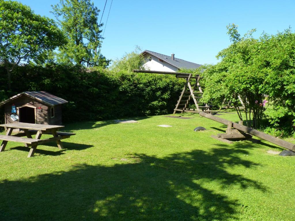 Penzion Martinihof Latschach ober dem Faakersee