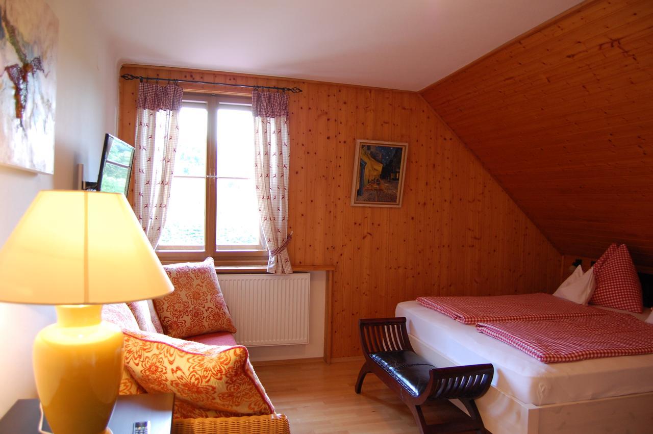 Gasthof Martinihof Latschach ober dem Faakersee
